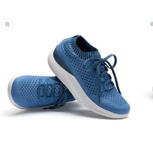 Moshn By Klogs Vigor Comfort Workwear Travel Walking Women's 7W. Marina Blue